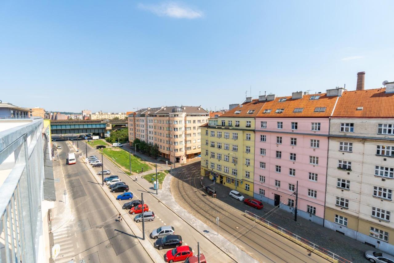 Brand New Studio Apartment # 42 In Brand New Building With Free Parking In The Center Prága Kültér fotó